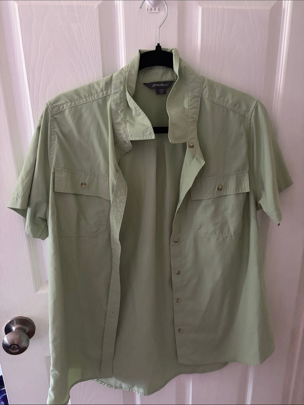 Eddie Bauer button up short sleeve shirt